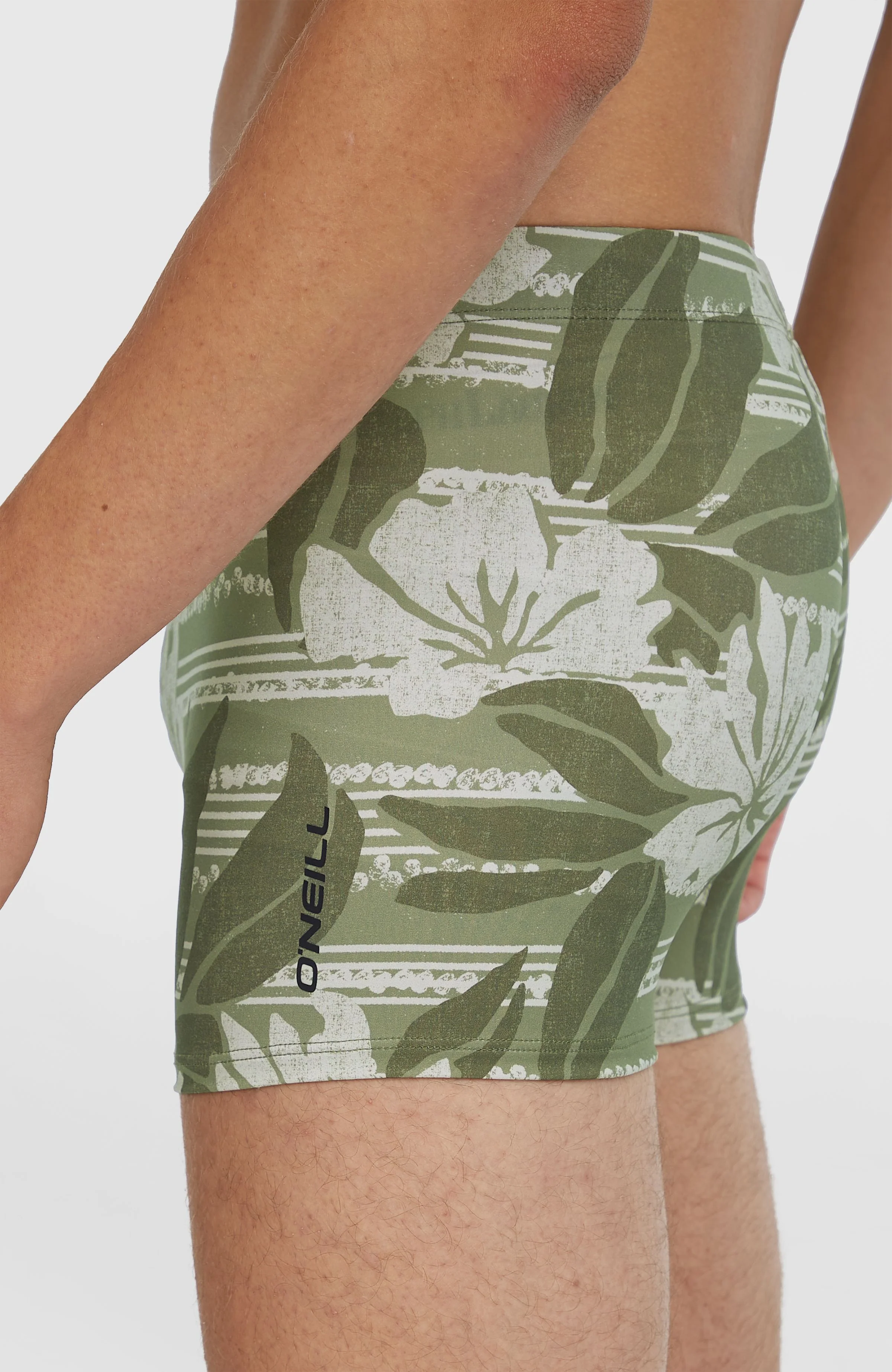 Essentials Floral Racer Badehose | Green Tonal Dusty Flower - Image 2