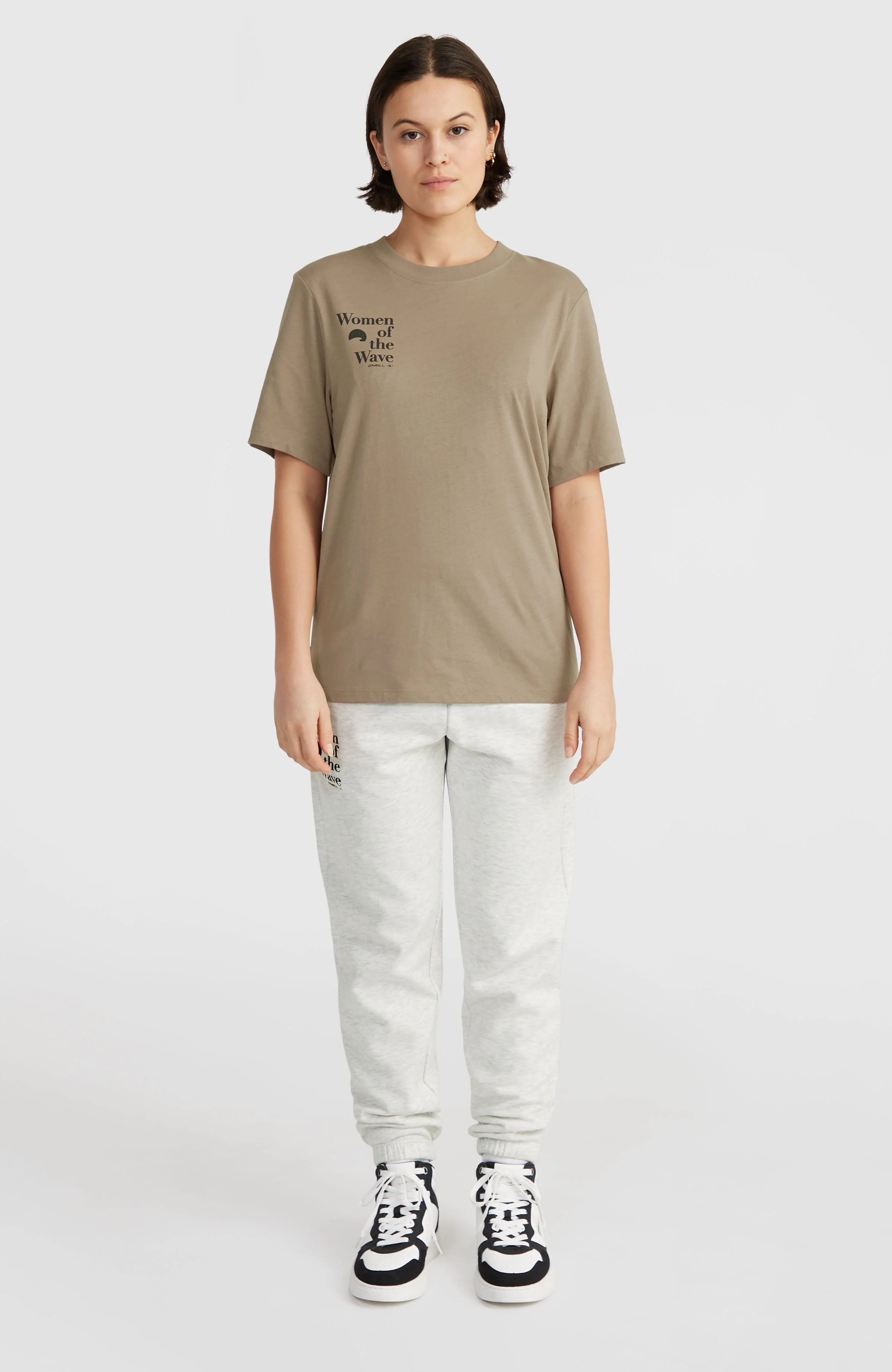 Women of the Wave T-Shirt | Concrete - Image 4